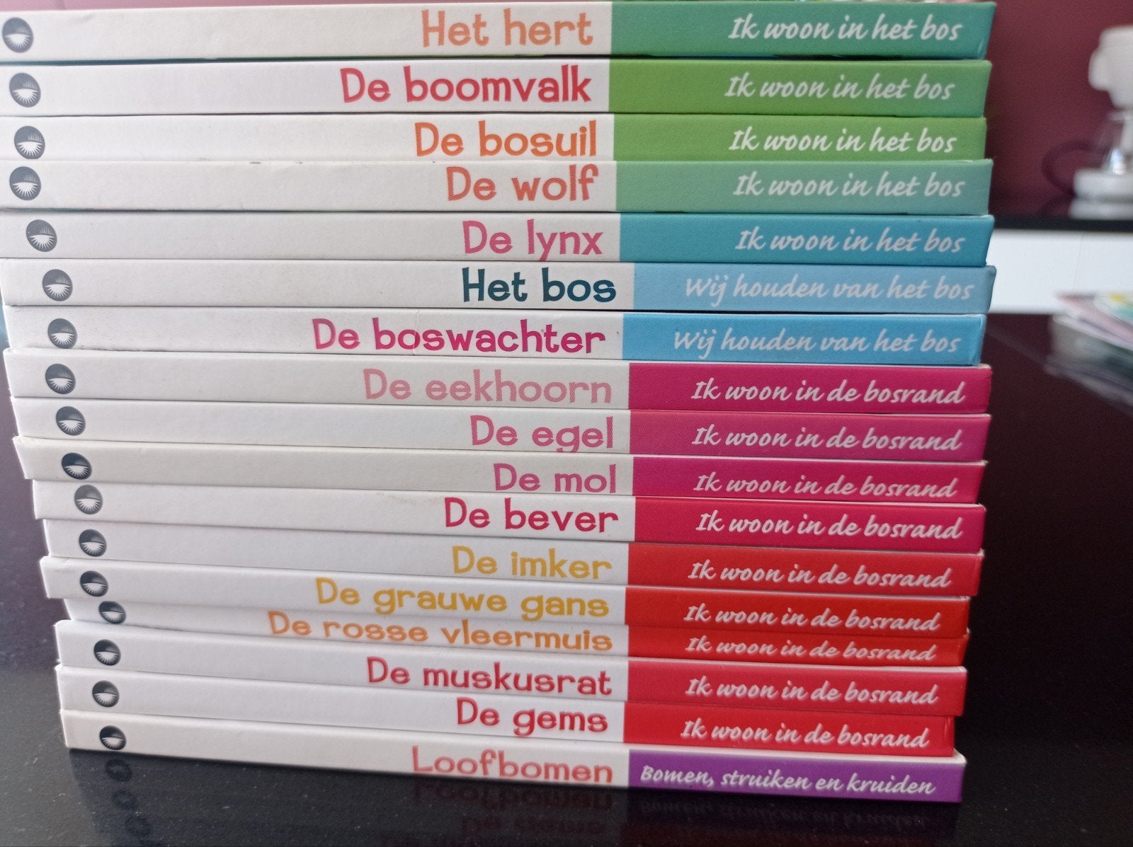 17 voorleesboekjes, Livres, Encyclopédies, Editions Atlas, Animaux, Comme neuf, Enlèvement