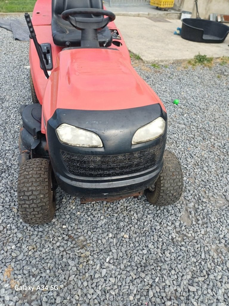 Tractormaaier voor kapotte motoronderdelen, Tuin en Terras, Zitmaaiers, Ophalen, Gebruikt, Versnellingen, 90 tot 120 cm