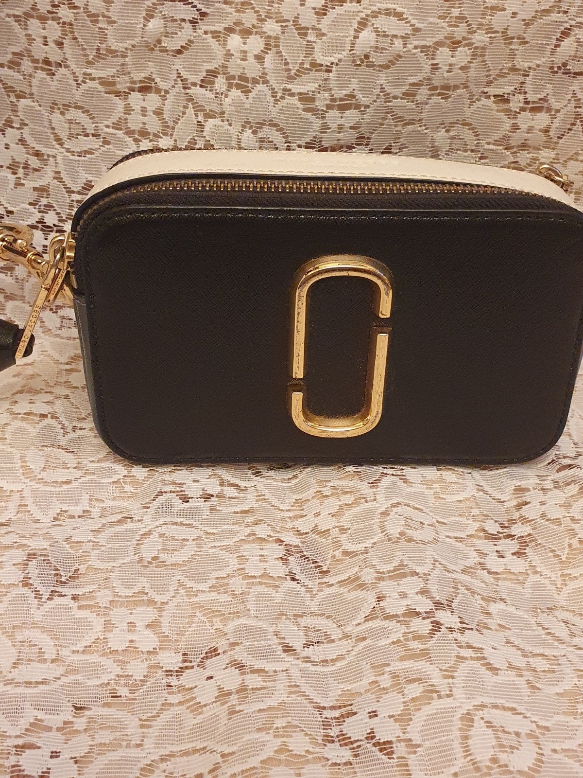 sac marc Jacobs, Enlèvement