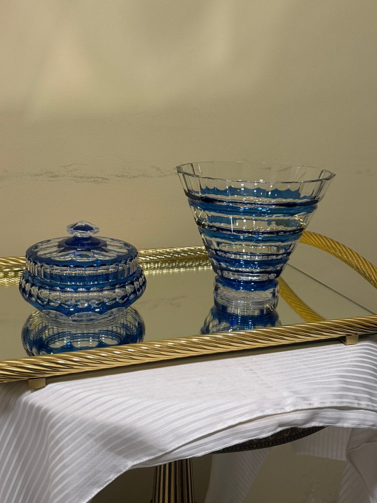 Val St. Lambert set van bonbonnièrre en vaas, Antiek en Kunst, Ophalen