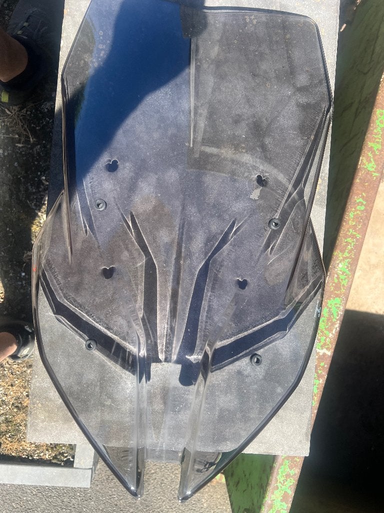 Pare brise moto fonce ( noir)  bmw f900xr, Motos, Enlèvement ou Envoi, Neuf