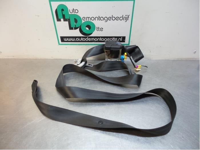 Ceinture de sécurité avant gauche d'un Volkswagen Beetle (, Volkswagen, -, 3 mois de garantie, Utilisé