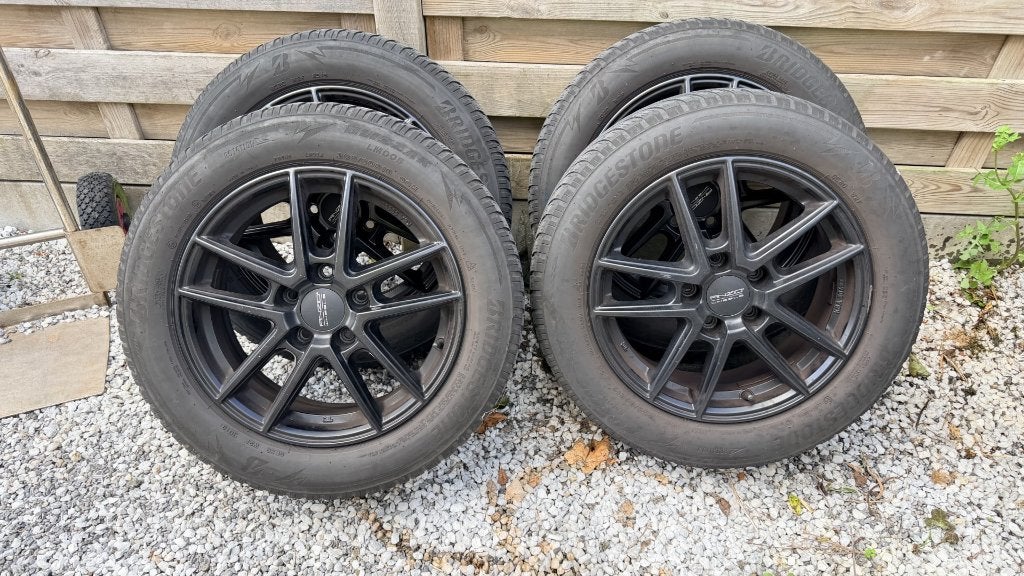 Set winterbanden met velgen : WV-AUDI-SEAT, Ophalen, Gebruikt, Velg(en), 16 inch