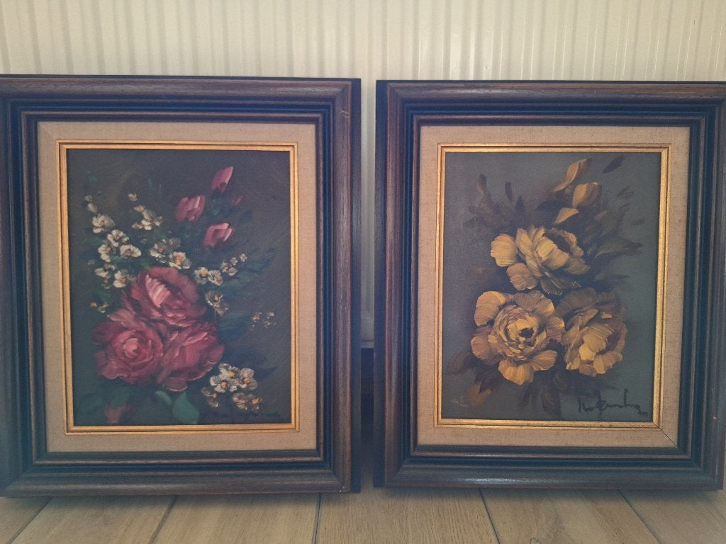 Schilderij met rode bloemen /schilderij met gele bloemen, Doek, Impressionistisch, Gesigneerd, Olieverf