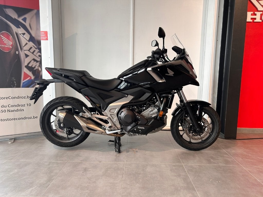 Honda NC750X DCT, Motoren, 750 cc, 2 cilinders, Occasion, Bedrijf