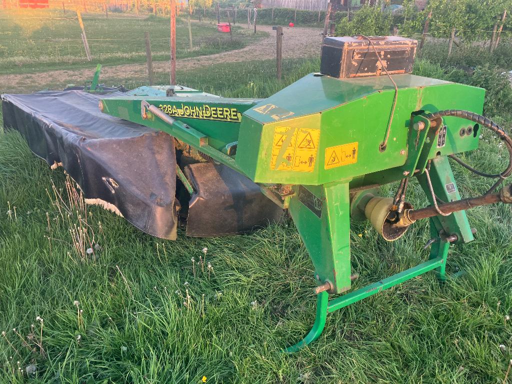 Kuhn/johndeere maaier, Zakelijke goederen, Ophalen, Akkerbouw