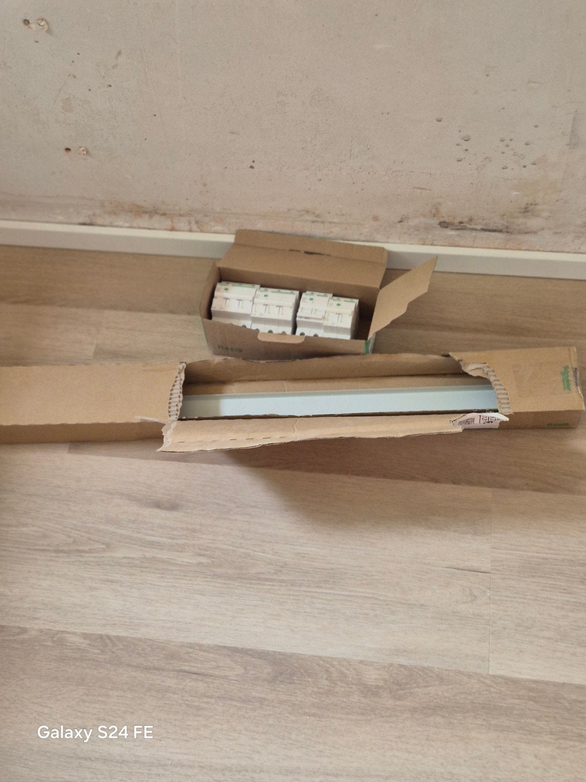 Zekering, Doe-het-zelf en Bouw, Elektriciteit en Kabels, Ophalen
