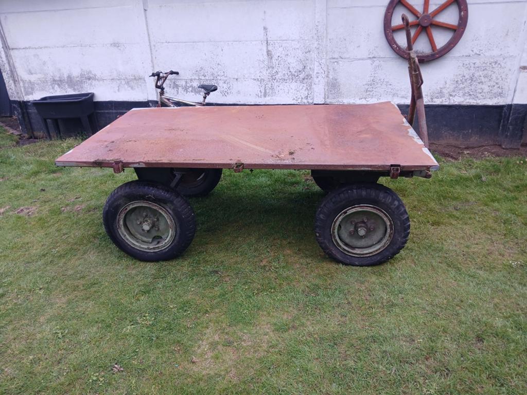 Chariot pour mini-tracteur 220x 127, Enlèvement