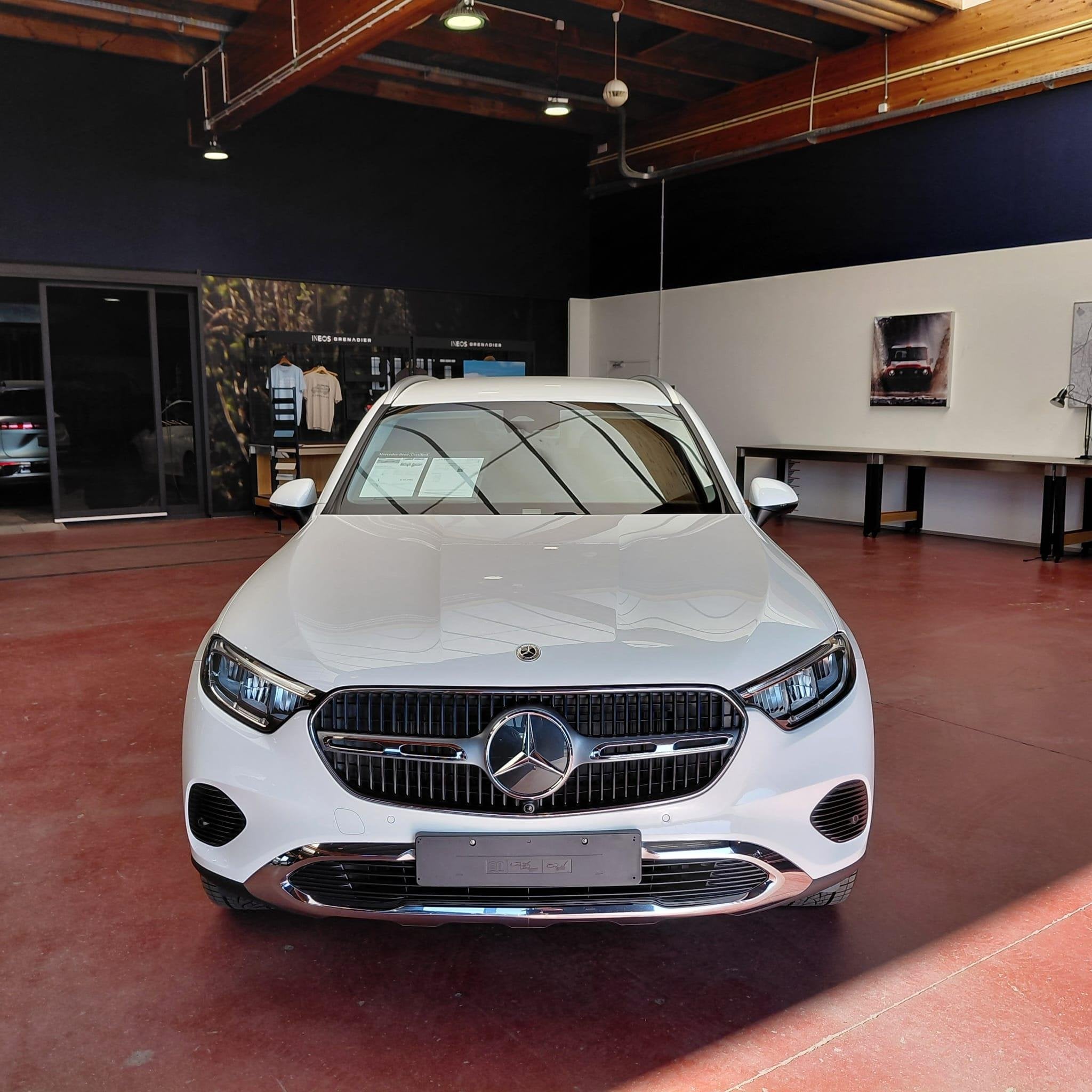 Mercedes-Benz GLC-klasse 200 4MATIC SUV Luxury Line | Memory, Auto's, Automaat, Gebruikt, Wit, https://public.car-pass.be/vhr/dcbc02d1-d893-457a-b16d-26347b391e8f