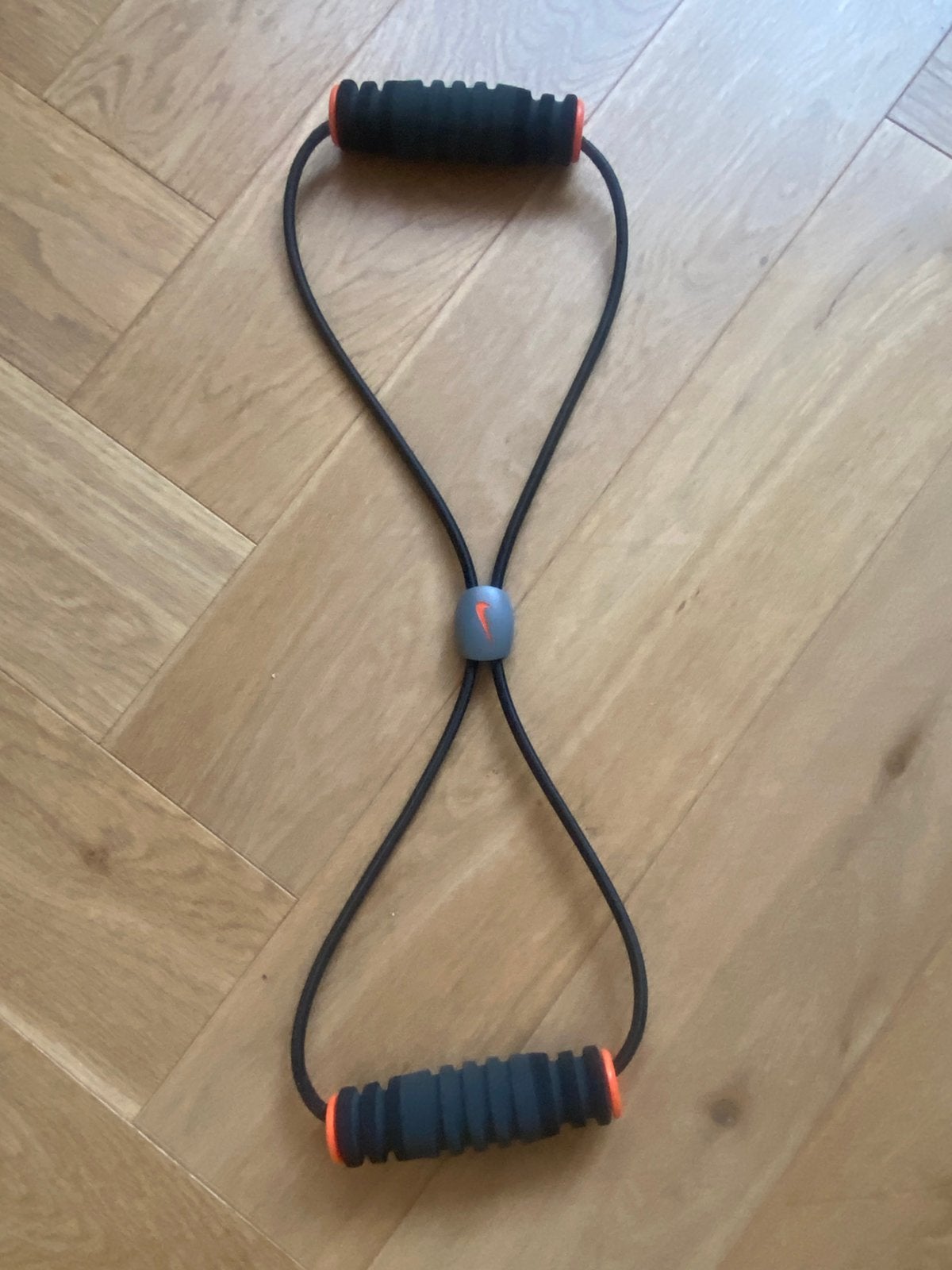 Nike élastique voor sport, Sport en Fitness, Dansen, Ophalen, Zo goed als nieuw
