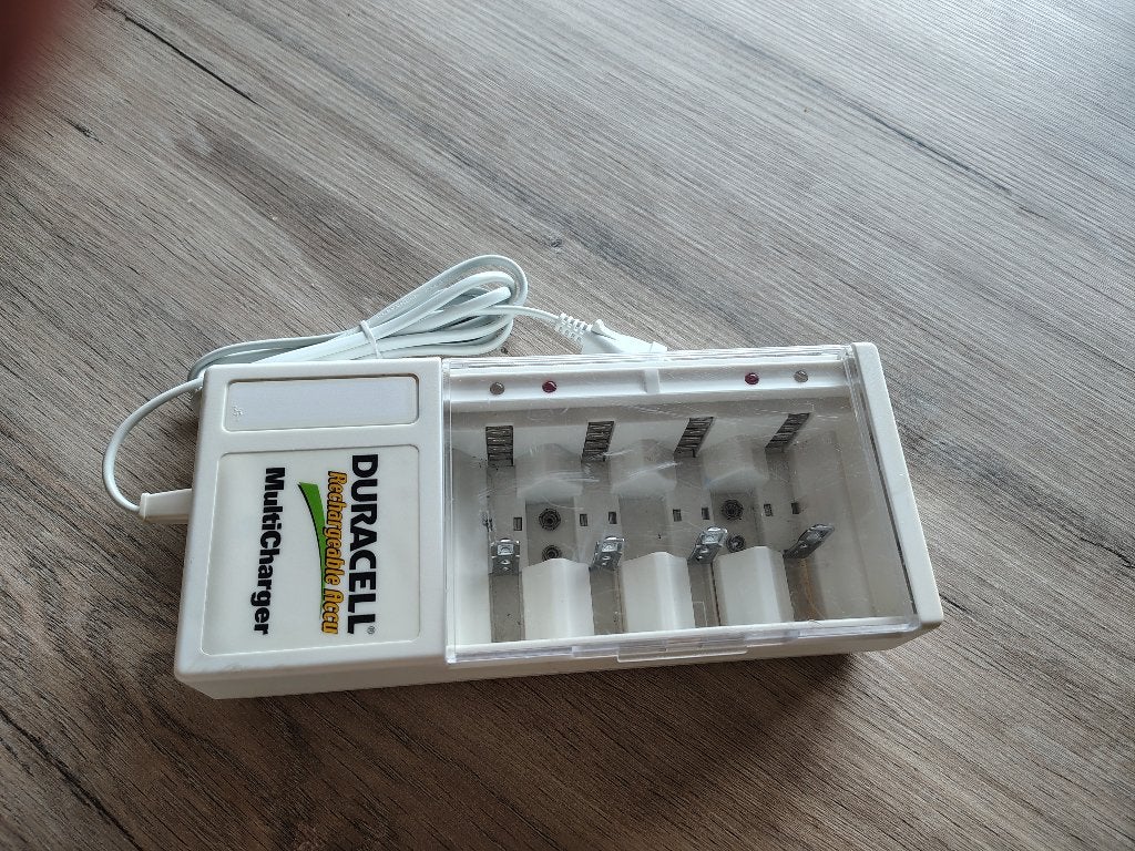 Chargeur de batterie Duracell, TV, Hi-fi & Vidéo, Batteries, Enlèvement ou Envoi, Comme neuf