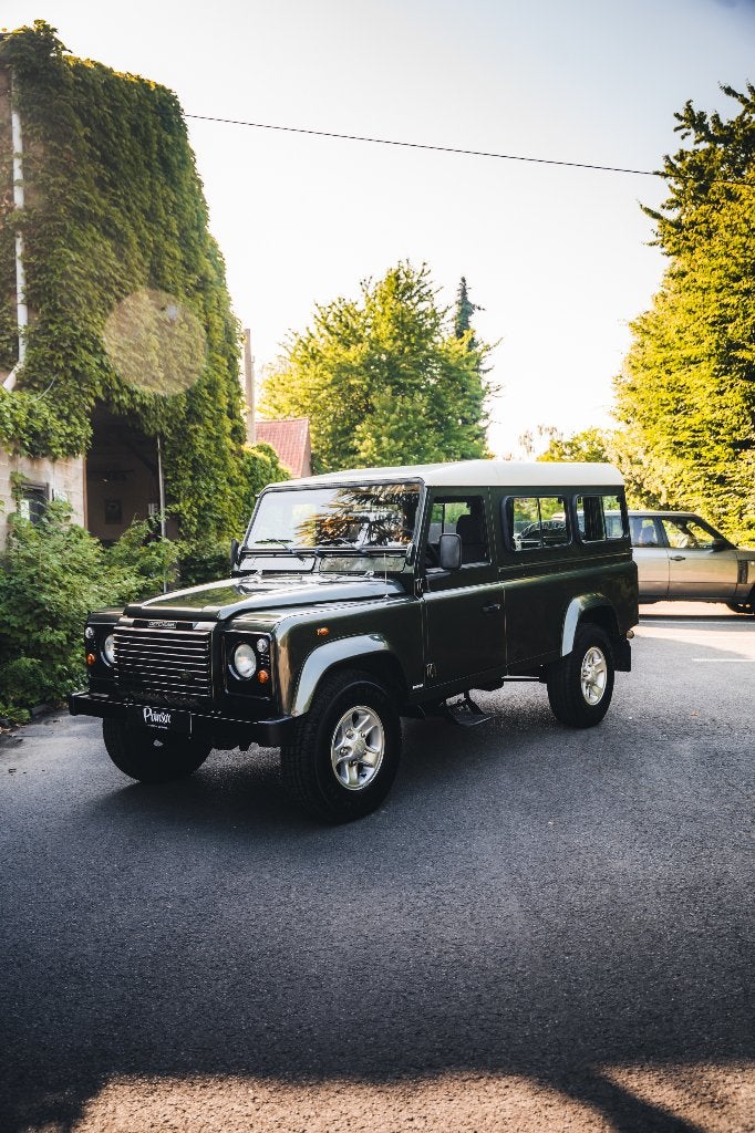 Land Rover Defender 110 TD5/FAIBLE KILOMÈTRE/UN SEUL PROP, Autos, https://public.car-pass.be/vhr/252703f7-7f87-4430-844f-2aa7ce8c0d64