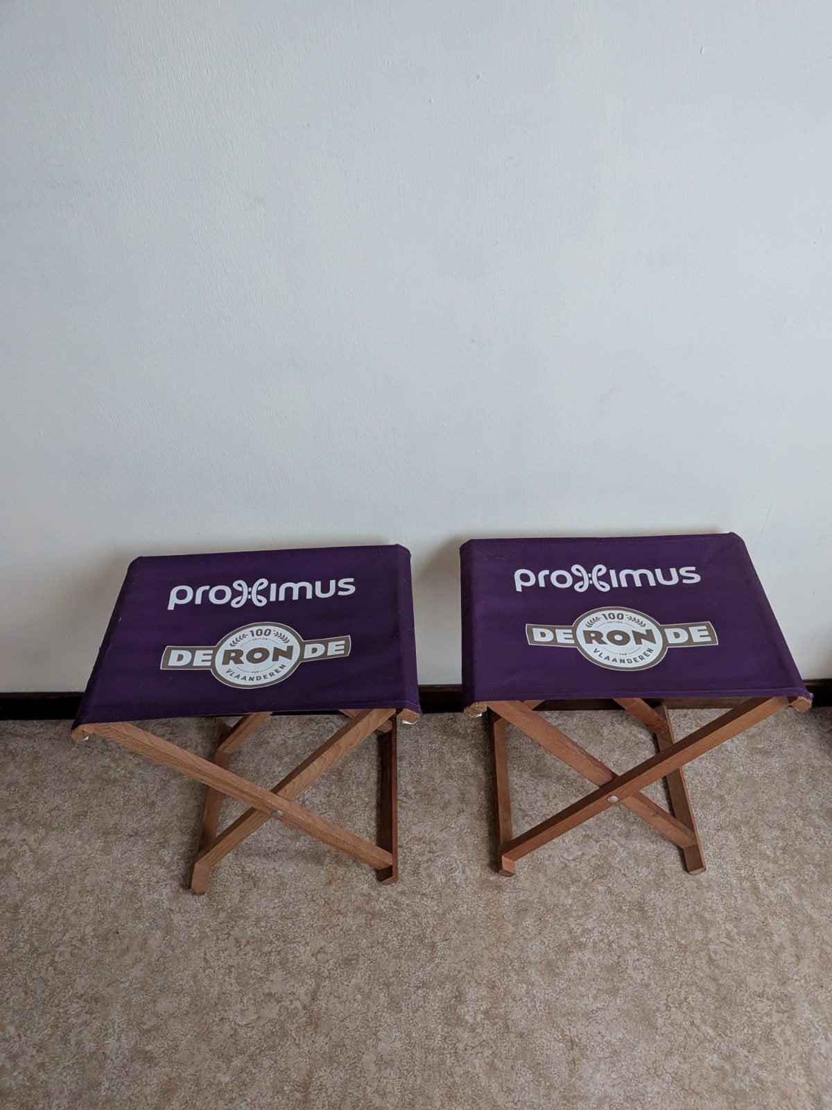 2 plooistoelen De Ronde Van Vlaanderen, Huis en Inrichting, Ophalen