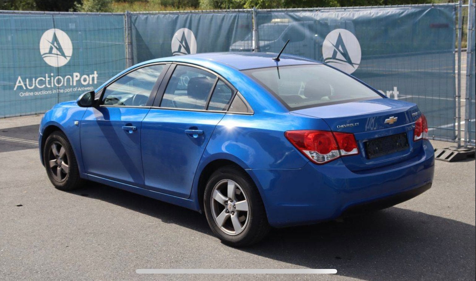 Chevrolet cruze 1.6 gekeurd voor verkoop, Auto's, Voorwielaandrijving, Euro 5, 4 cilinders, Blauw