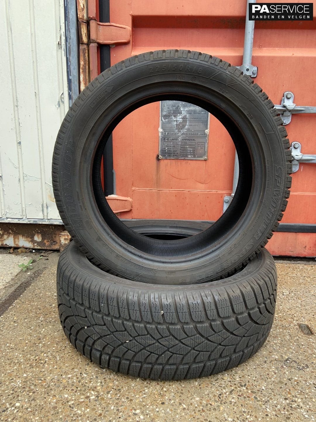 2x Dunlop winterbanden 225 50 18 met 7.8 mm, Auto-onderdelen, Banden en Velgen, Gebruikt, Velg(en), -, -