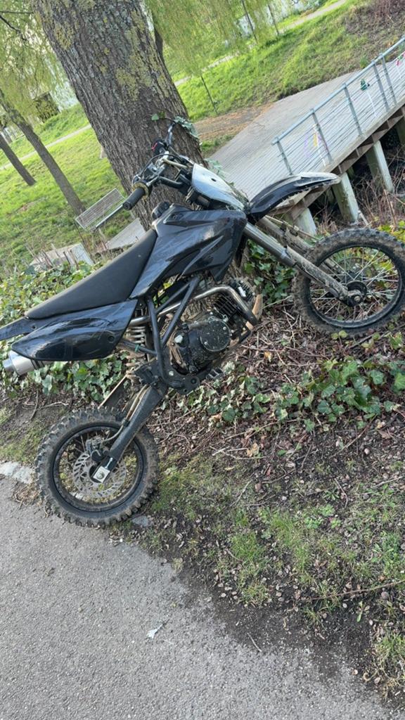 Crosse 125 cc 4 takt, Gebruikt, Verzenden, 125 cc, Schijfrem