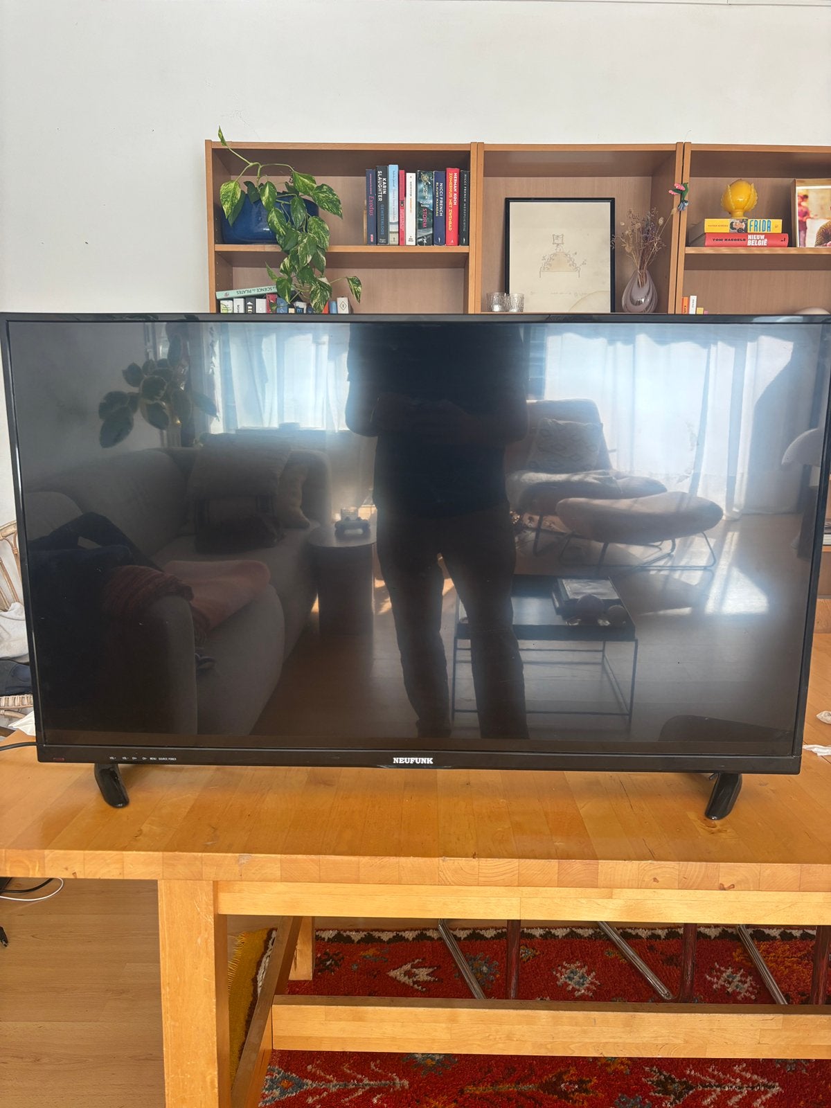 Neufunk Led HD-tv, Audio, Tv en Foto, Televisies, Ophalen, Zo goed als nieuw, LED