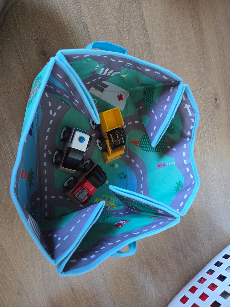 opvouwmat speelmat met auto's, Ophalen of Verzenden, Zo goed als nieuw