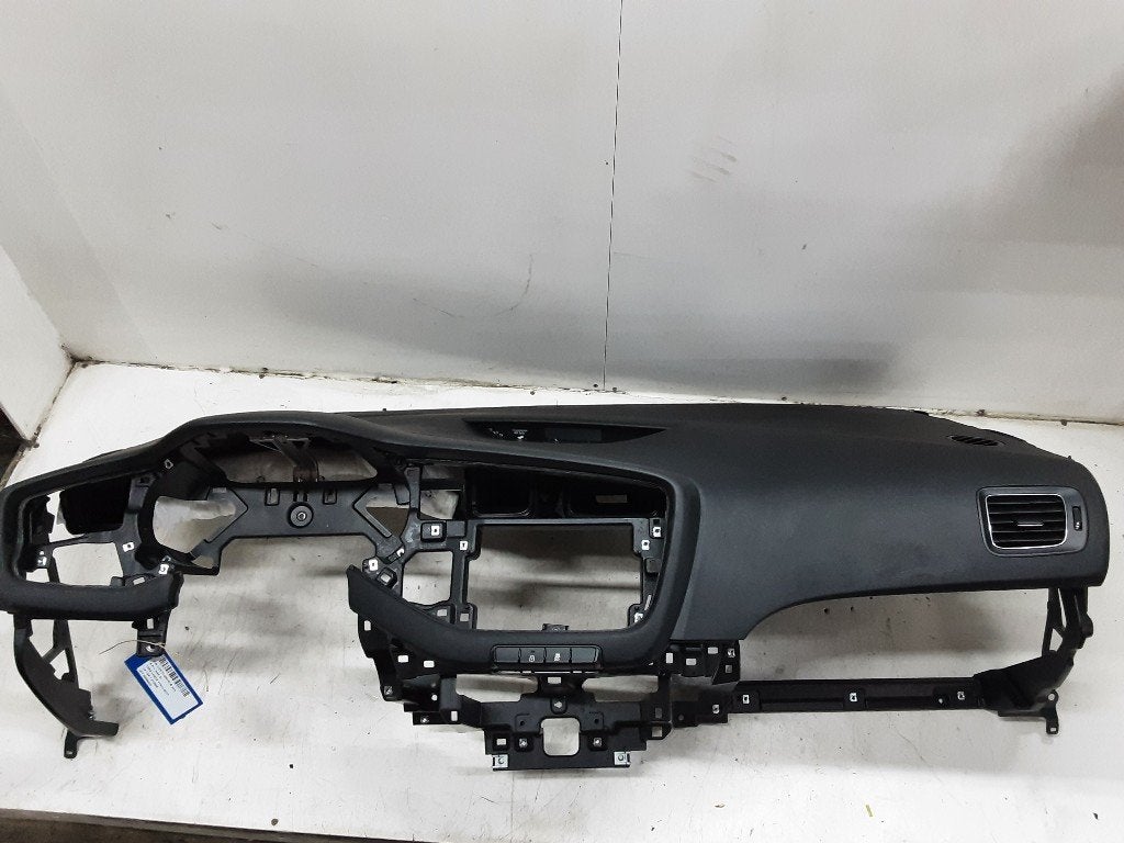 DASHBOARD Kia Cee'd (JDB5) (01-2012/07-2018), Info@kia.de, Theodor-Heuss-Allee 11
60486  Frankfurt am Main, DE, Kia Deutschland GmbH