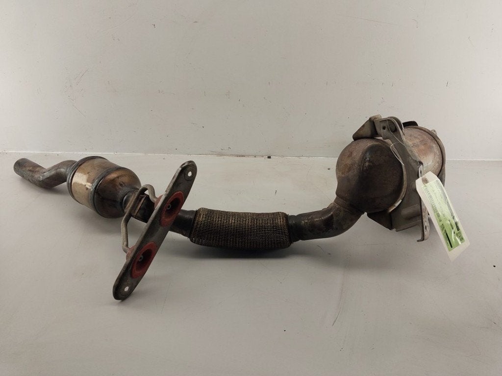 CONVERTISSEUR CATALYTIQUE MANIFOLD Golf VII (AUA), Volkswagen, Volkswagen AG, Utilisé, Kundenbetreuung@volkswagen.de