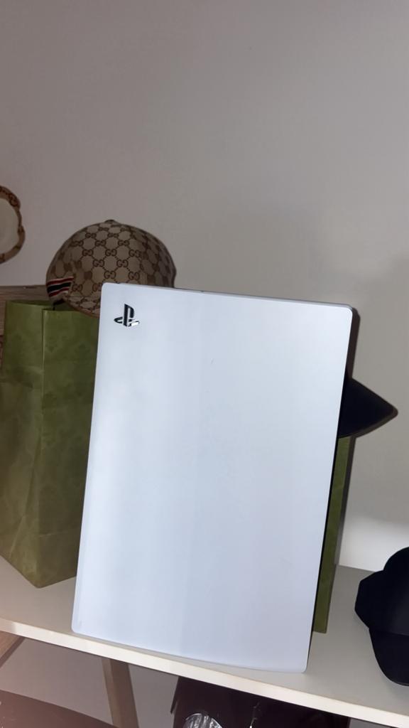 Ps5 + ps5 portable, Enlèvement ou Envoi, Comme neuf, Playstation 5