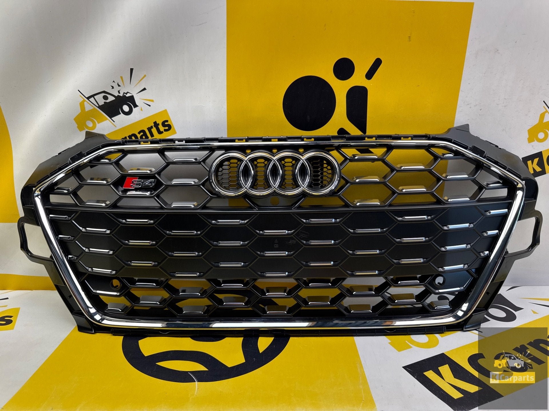 Audi A4 S4 B9 GRILLE 8W0853651DM Calandre Originale, Pare-chocs, AUDI AG, Auto-Union-Strasse 1
85045  Ingolstadt, DE, Audi