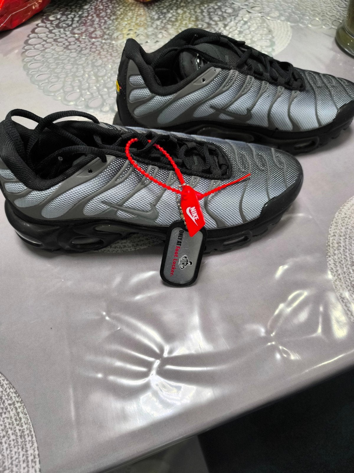 Nike TN Pointure 41 nouvelle jamais utilisé, Enlèvement
