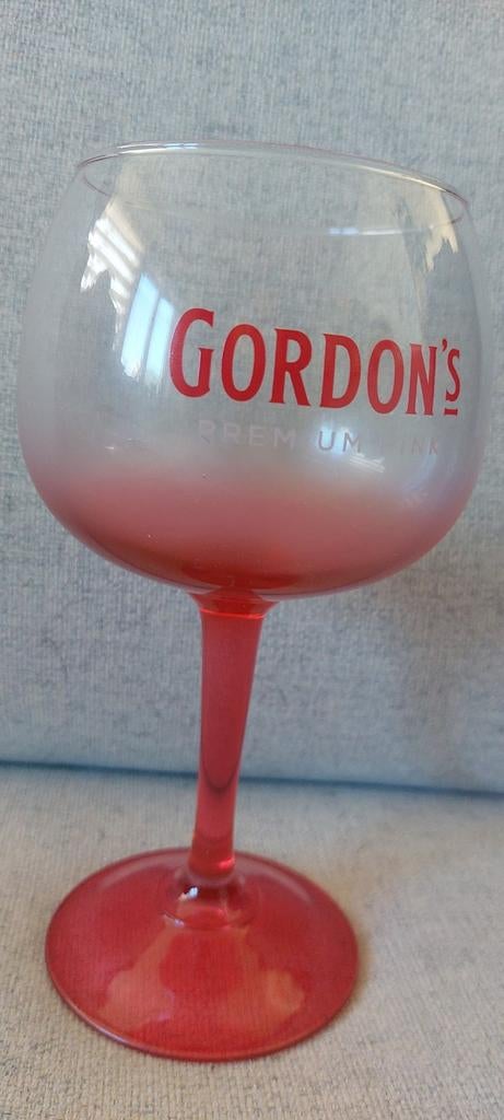 Gordon's premium roze glas, Ophalen of Verzenden