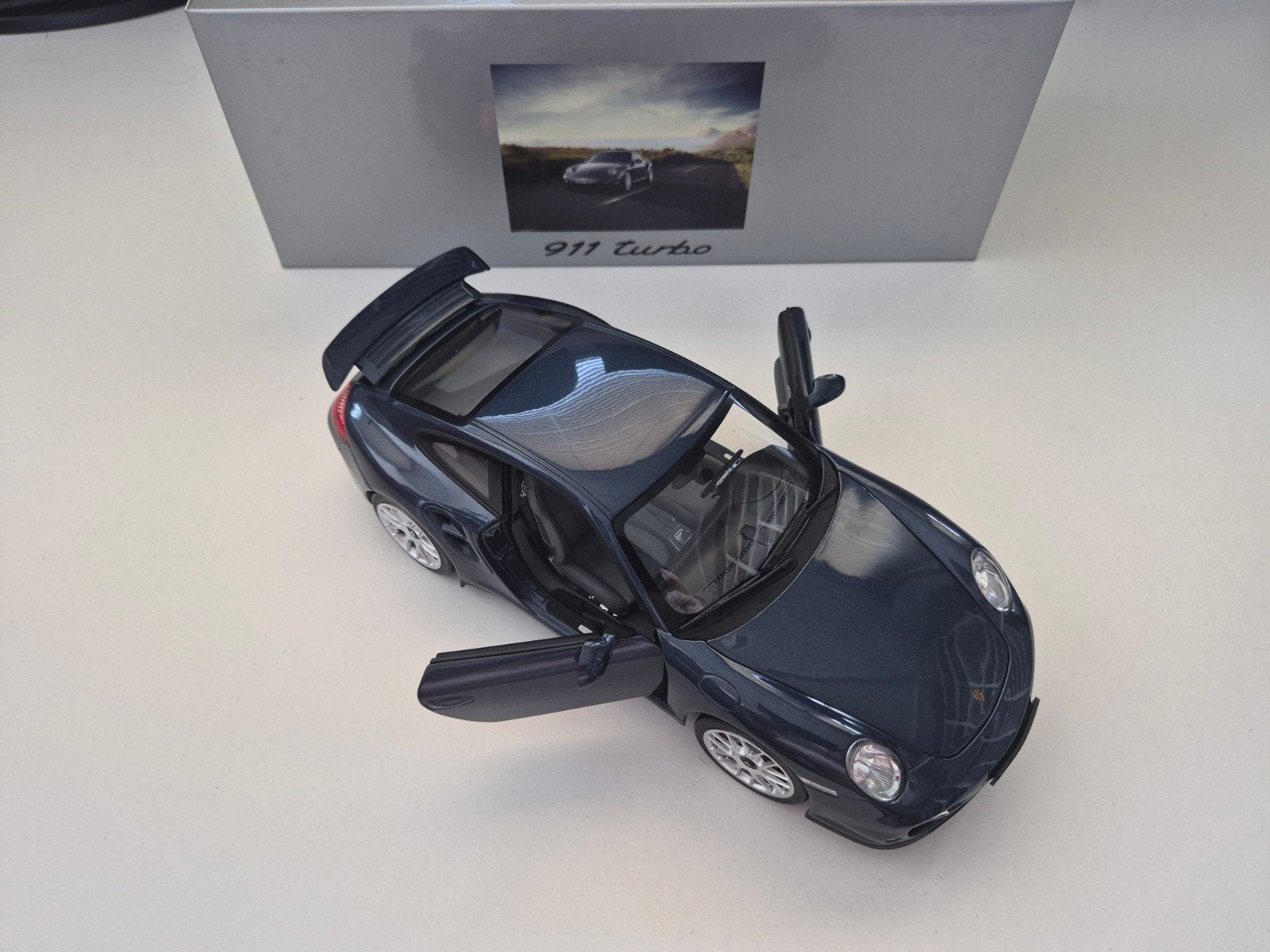 1/18 Porsche 911 Turbo (WAP0210010A), Hobby en Vrije tijd, Ophalen of Verzenden, Norev