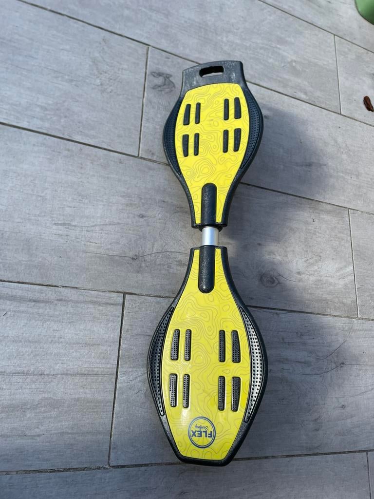 Flexsurfing - V2 air waveboard 'Topography', Sport en Fitness, Skateboarden, Zo goed als nieuw, Waveboard, Ophalen