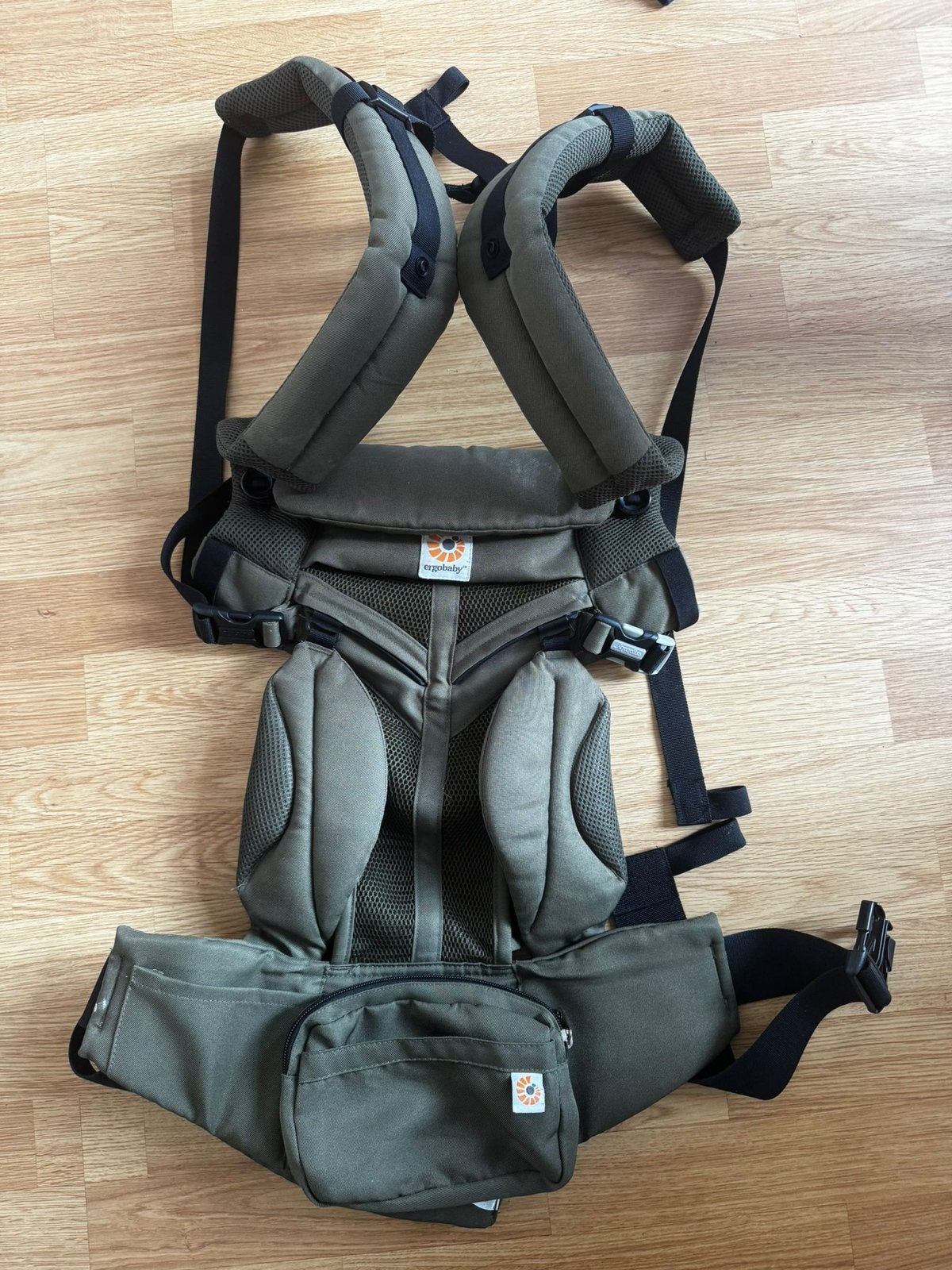 Ergobaby omni 360 draagzak + originele regen/winterhoes, Kinderen en Baby's, Babydragers en Draagdoeken, Ophalen, Zo goed als nieuw