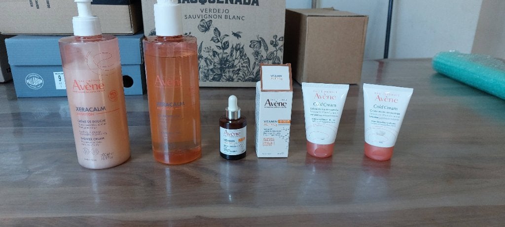 Produit avene, Enlèvement, Neuf, Tout le visage, Soins