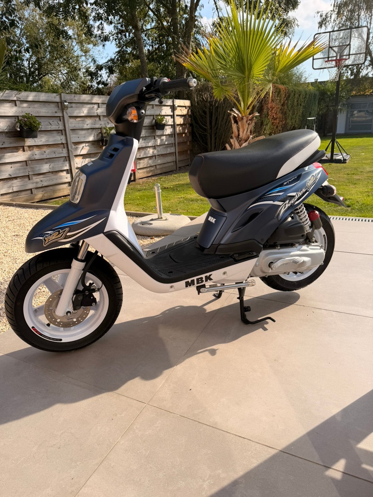 Mbk booster 12 inch klasse b in nieuwstaat, Fietsen en Brommers, Ophalen, Tweetakt, 49 cc, Klasse B (45 km/u)