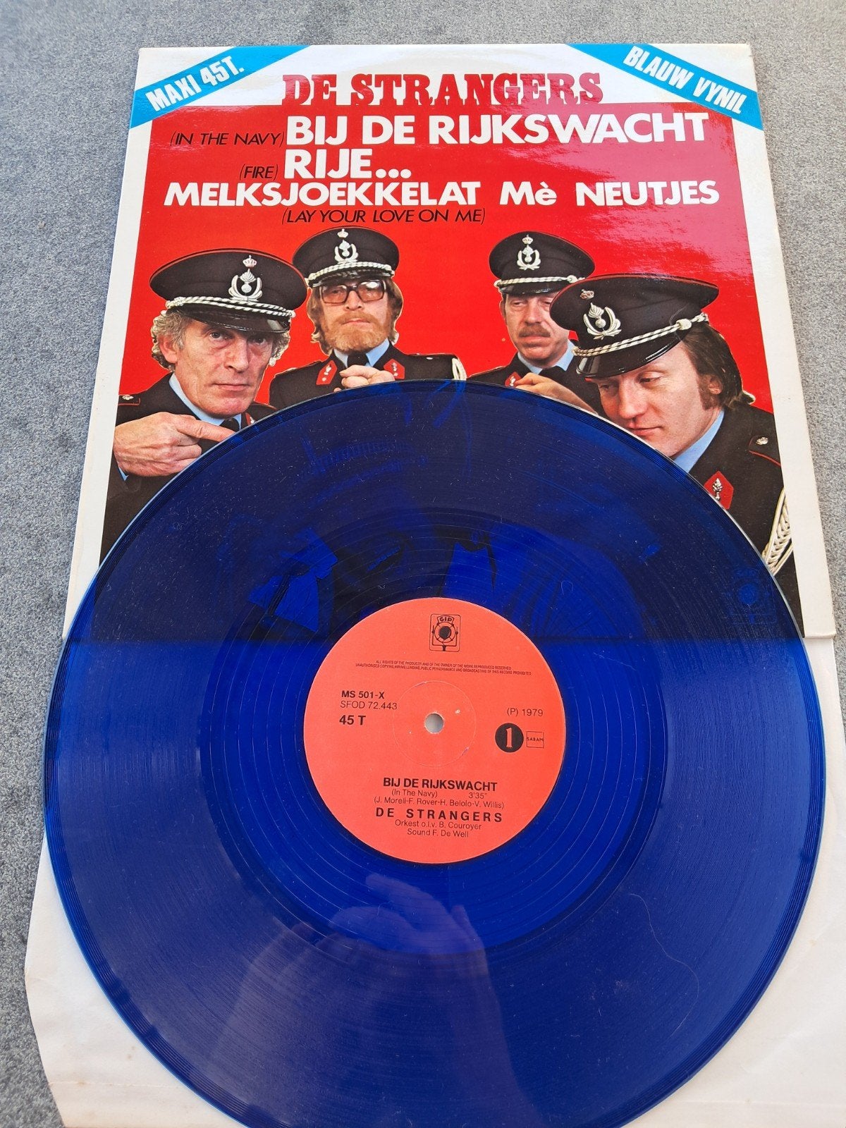 Maxi-single De Strangers, Cd's en Dvd's, Vinyl | Nederlandstalig, Gebruikt, Colored vinyl, Ophalen of Verzenden, Feestmuziek