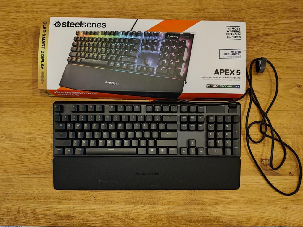 Steelseries Apex 5 QWERTY, Enlèvement ou Envoi, Comme neuf, Qwerty, Touches multimédia
