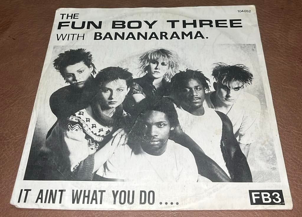 The Fun Boy Three with Bananarama - It Aint what you do…, Ophalen of Verzenden, Gebruikt, Single