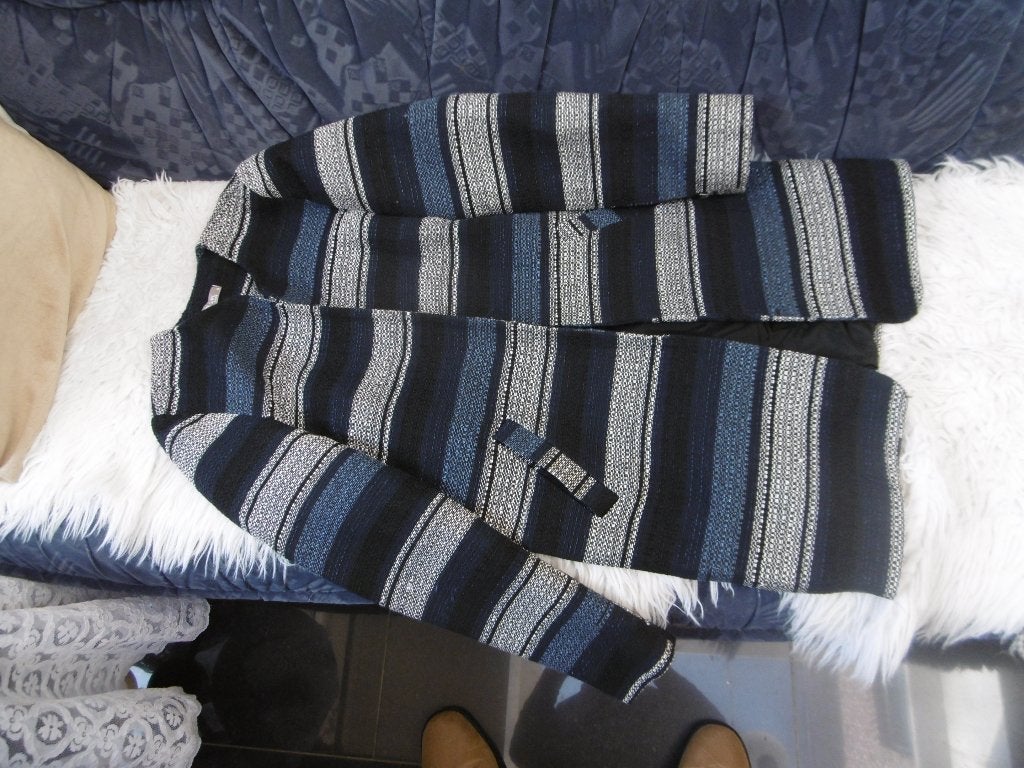 gilet  pour femme S « be girl paris » en parfait état, Enlèvement ou Envoi, Be girl paris, Taille 36 (S), Comme neuf