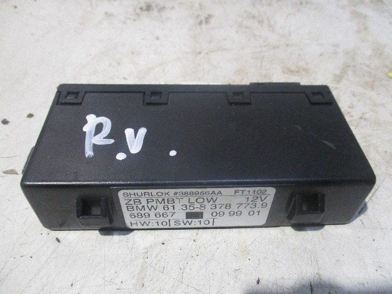 COMPUTER BMW 5 serie Touring (E39) (61.35-8-378-773.9), Gebruikt, BMW, Petuelring 130
80809  München, DE, Bayerische Motoren Werke AG