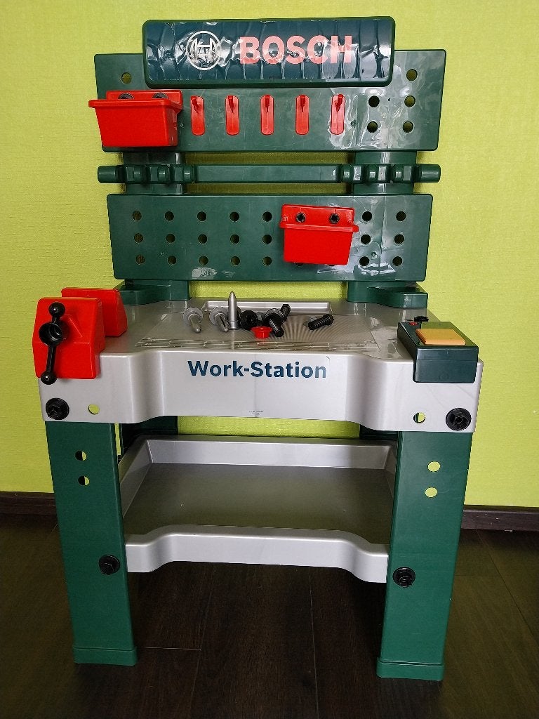 Kinderwerkbank Bosch met toebehoren, Ophalen, Gebruikt