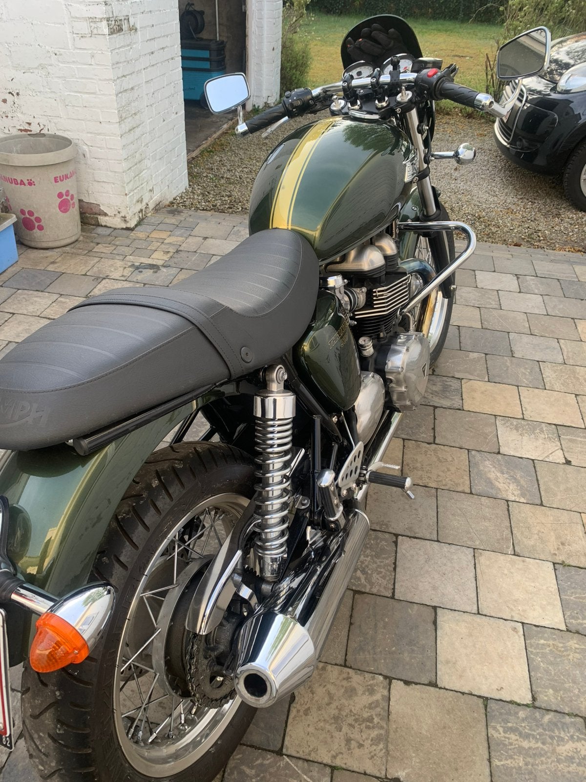 Thruxton 900 efi 15600 km, 2 cilinders, Sportuitlaat, Nieuw, Motorrijbewijs A