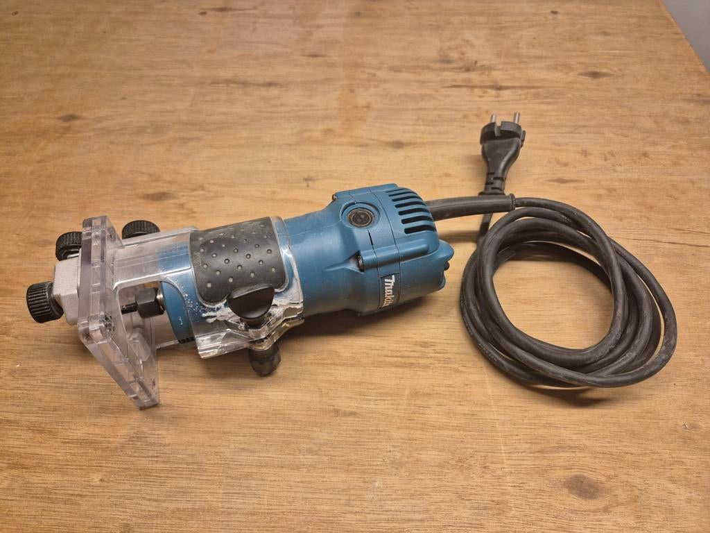 Coupe-bords Makita 3709, Enlèvement