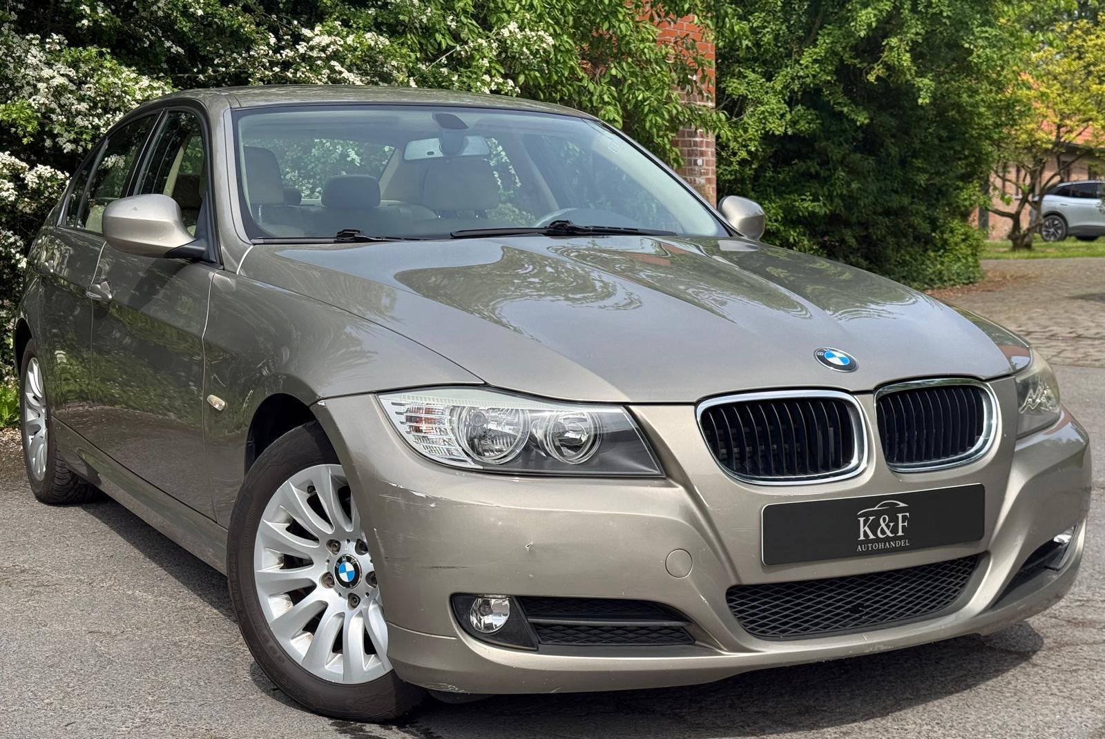 BMW 316i E90 LCI – 1.6 Benzine – 122 PK – 94.715 KM, 90 kW, https://public.car-pass.be/vhr/a81876e0-4f34-4e1a-9b50-423781646176