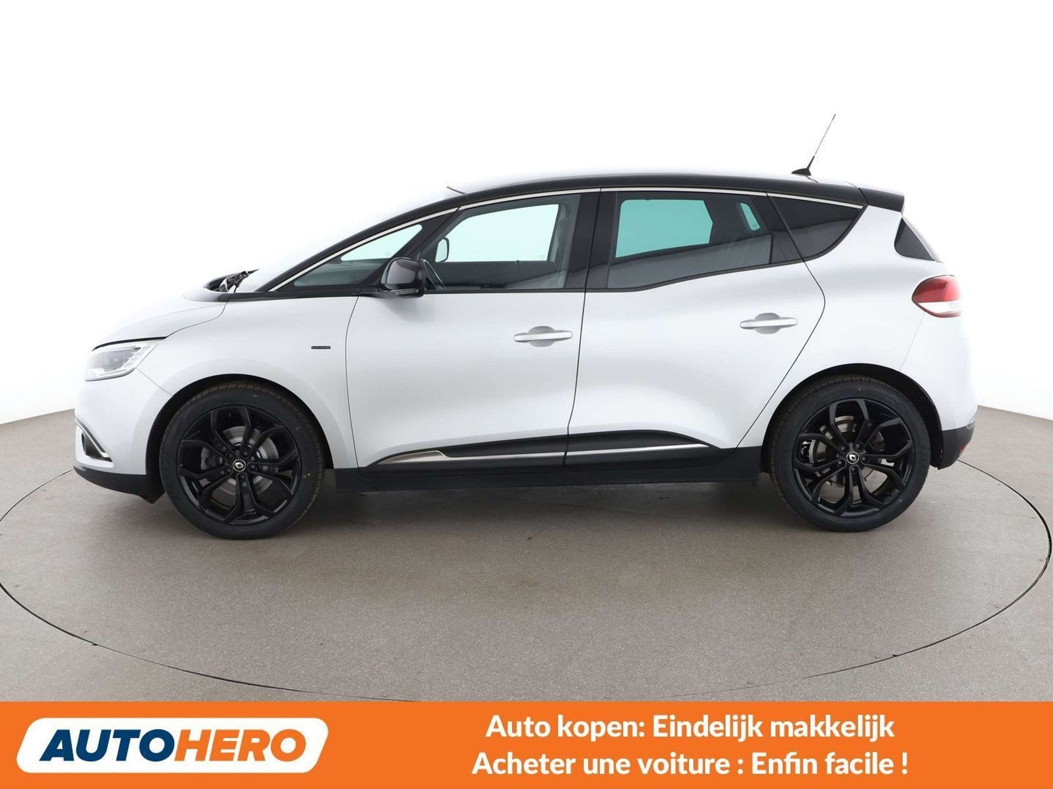 Renault Scénic 1.3 TCe Black Edition, Autos, Renault, Détection des panneaux routiers, Achat, Euro 6, 5 portes