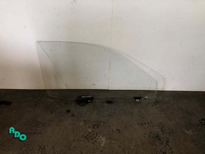 Portierruit 2Deurs rechts van een Toyota Starlet (Starlet 90, Auto-onderdelen, Gebruikt, -, -, Ophalen of Verzenden