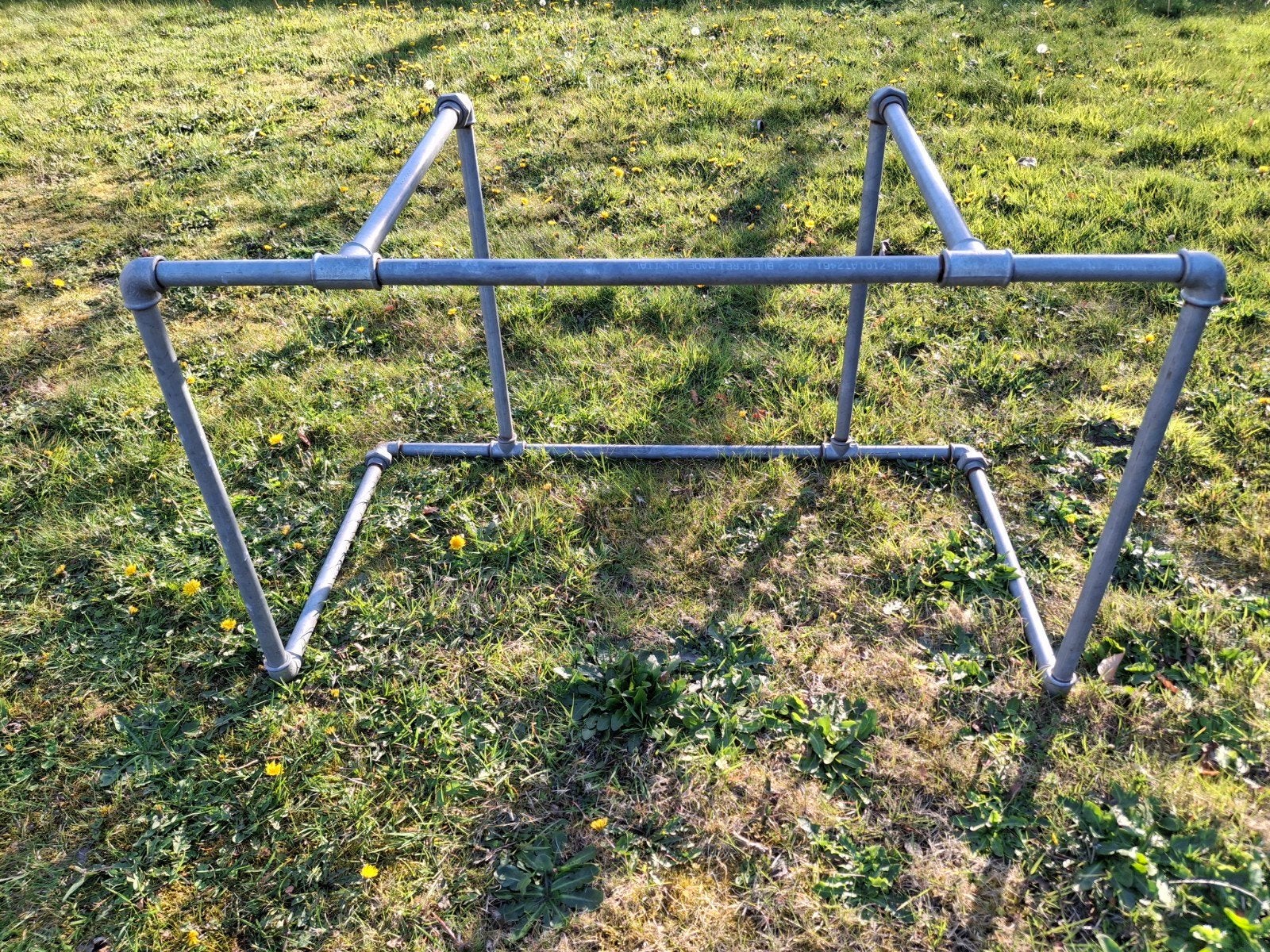 2 zelfgemaakte minivoetbaldoelen, Ophalen, Gebruikt