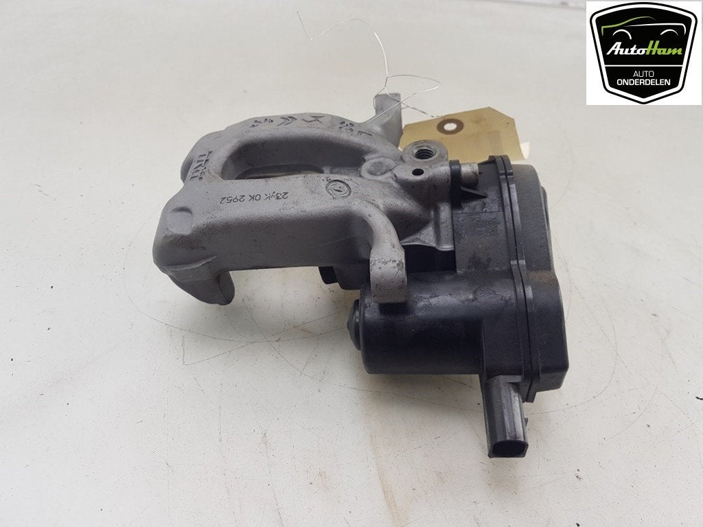 REMKLAUW LINKS ACHTER (|1608998880|9819059380|1651758180|161, Gebruikt, Postoffice@zf.com, Löwentaler Straße 20
88046  Friedrichshafen, DE