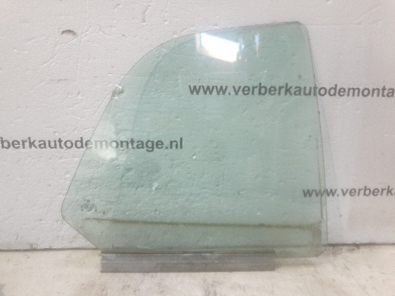 VITRE LATERALE ARRIÈRE DROIT Golf III Cabrio (1E), Volkswagen, Volkswagen AG, Utilisé, Kundenbetreuung@volkswagen.de