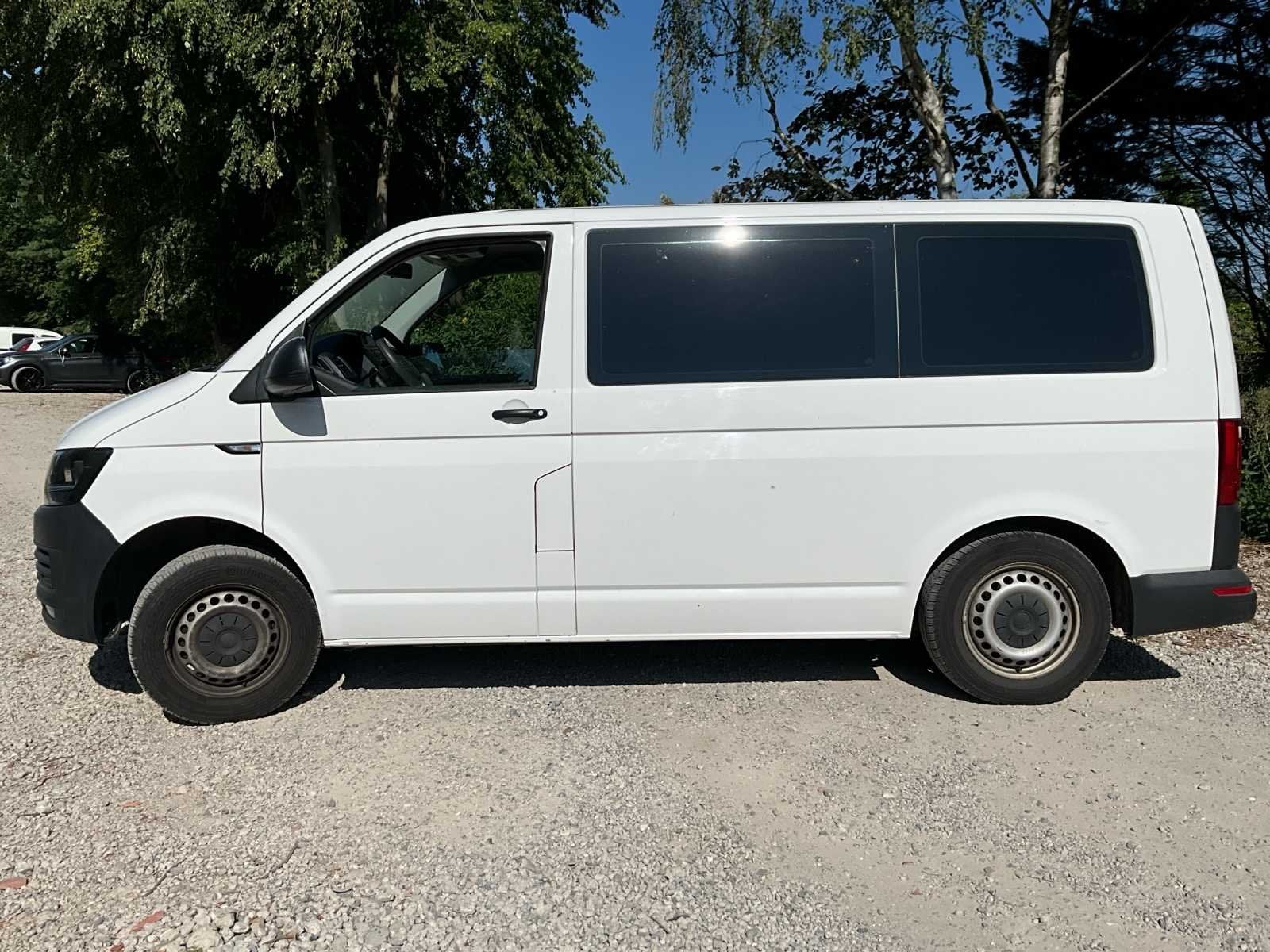 2019 Volkswagen Transporter / Kombi - 9 personen - automaat, Auto's, Bestelwagens en Lichte vracht, Automaat, Gebruikt, Volkswagen