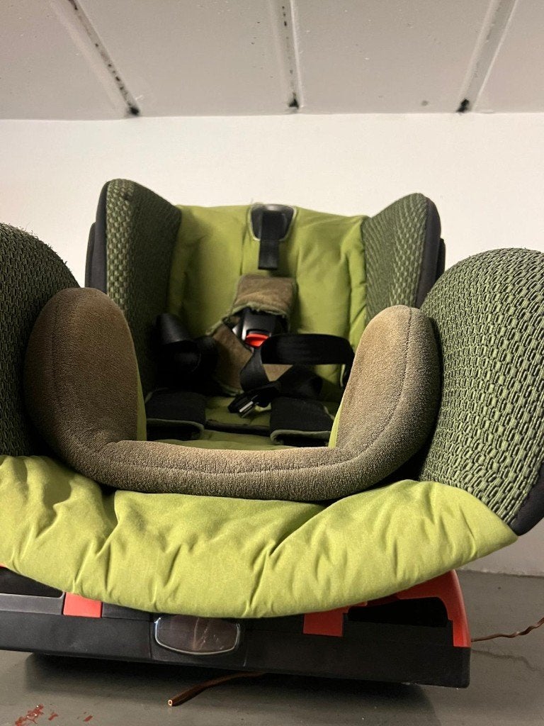 bébé confort siege auto Groupe 1, Enfants & Bébés, Sièges auto, Autres marques, Ceinture de sécurité, Enlèvement, Utilisé