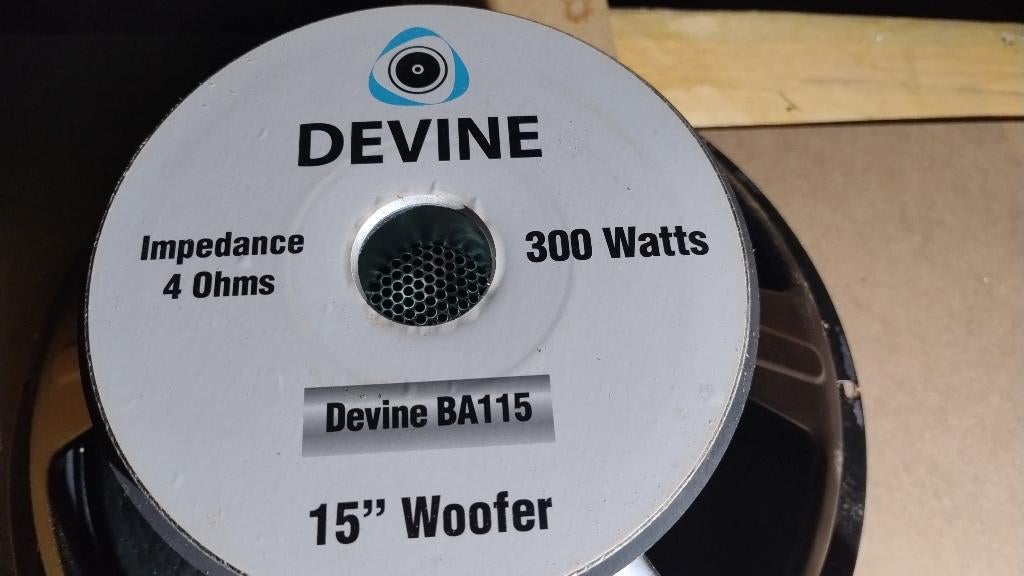 Devine ba115, Audio, Tv en Foto, Luidsprekerboxen, Ophalen, Gebruikt